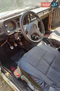 Седан ВАЗ / Lada 2105 1992 в Первомайську
