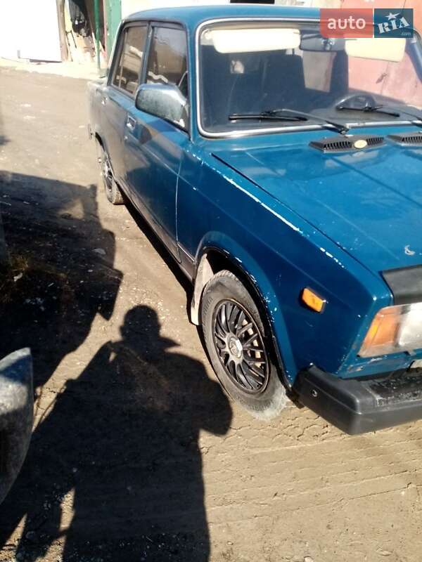 Седан ВАЗ / Lada 2105 2000 в Хмельницком фото 5 Седан ВАЗ / Lada 2105 2000 в Хмельницком