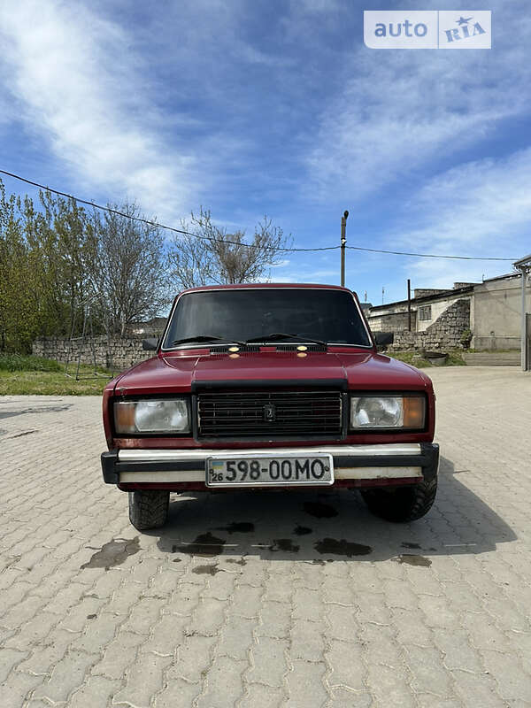Седан ВАЗ / Lada 2105 1990 в Сокирянах