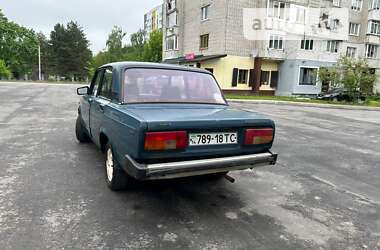 Седан ВАЗ / Lada 2105 1986 в Новояворівську