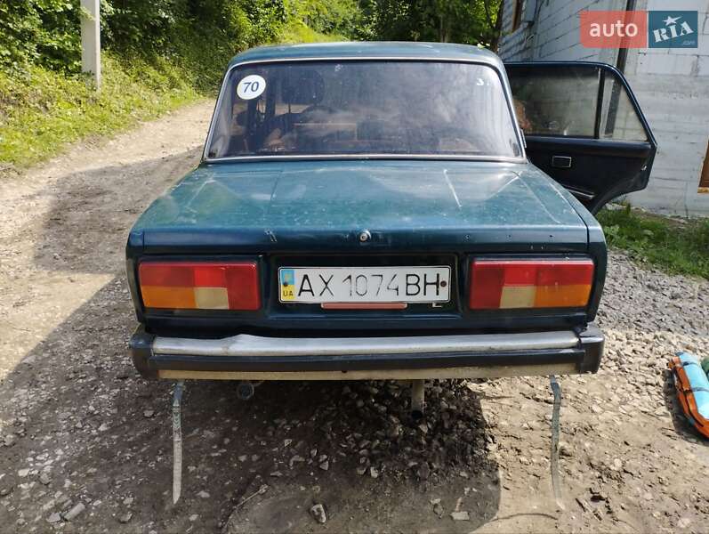Седан ВАЗ / Lada 2105 1983 в Івано-Франківську