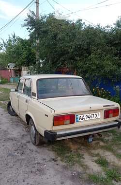 Седан ВАЗ / Lada 2105 1983 в Чернігові