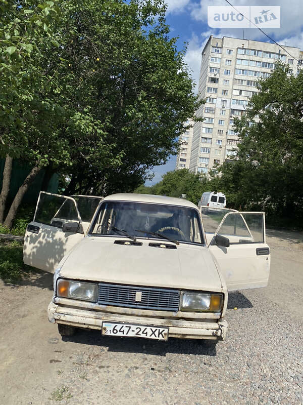 Седан ВАЗ / Lada 2105 1982 в Харкові