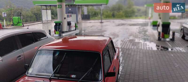 Седан ВАЗ / Lada 2105 1992 в Сторожинце