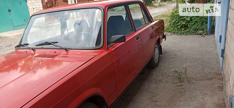 Седан ВАЗ / Lada 2105 1994 в Ладижині