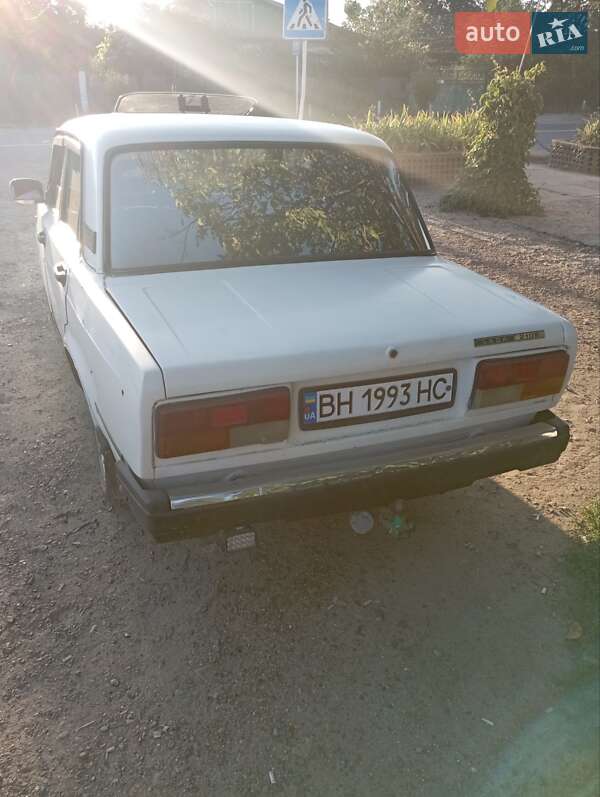 Седан ВАЗ / Lada 2105 1986 в Біляївці