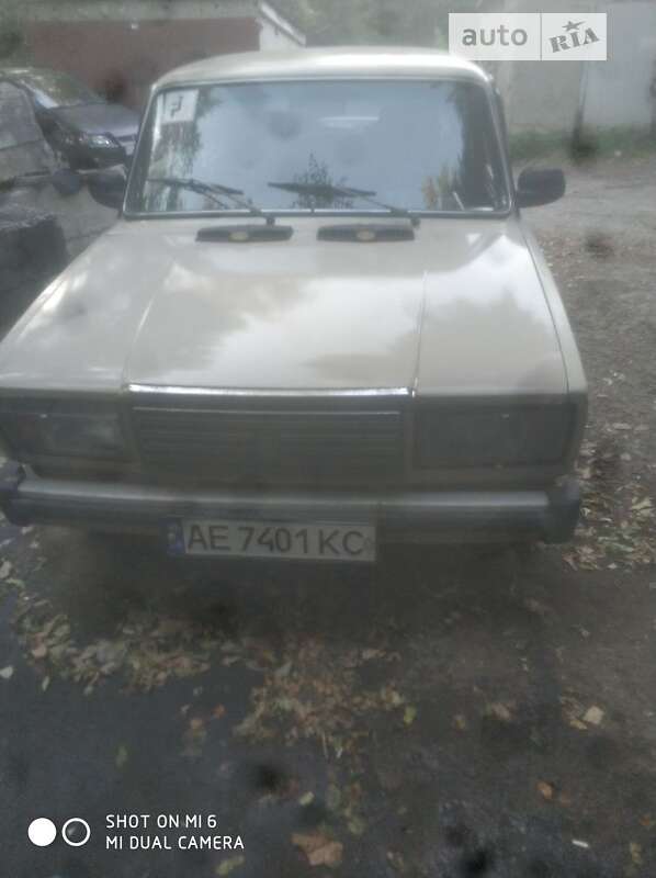 Седан ВАЗ / Lada 2105 1989 в Днепре