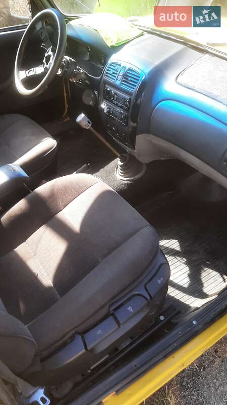 Седан ВАЗ / Lada 2105 1982 в Овідіополі