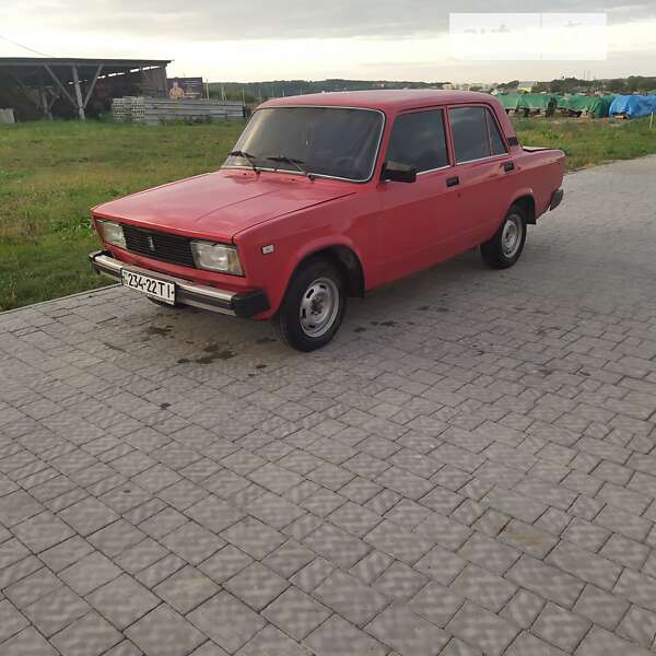 Седан ВАЗ / Lada 2105 1983 в Копычинце