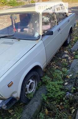 Седан ВАЗ / Lada 2105 1982 в Чернівцях