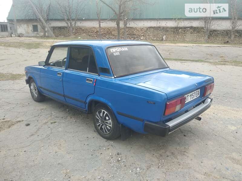 Седан ВАЗ / Lada 2105 1999 в Херсоні