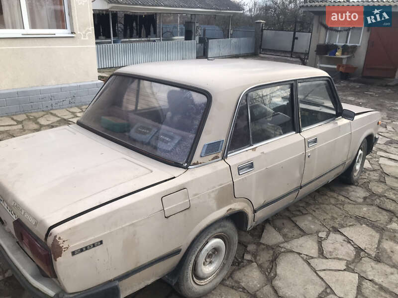 Седан ВАЗ / Lada 2105 1983 в Кам'янець-Подільському