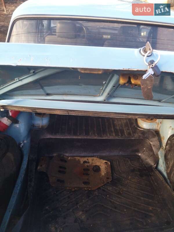 Седан ВАЗ / Lada 2105 1989 в Врадіївці фото 3 Седан ВАЗ / Lada 2105 1989 в Врадіївці