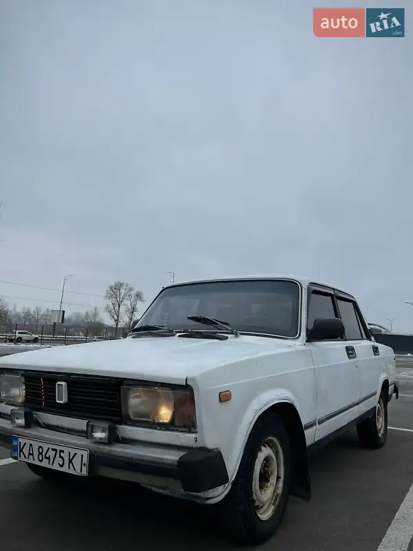 ВАЗ / Lada 2105 1982 VIN XTA210500C0229055 фото оголошення 3 з 65