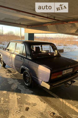 Седан ВАЗ / Lada 2105 1986 в Львове