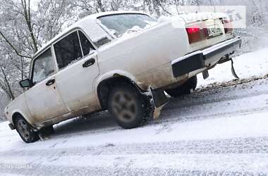 Седан ВАЗ / Lada 2105 1981 в Корце