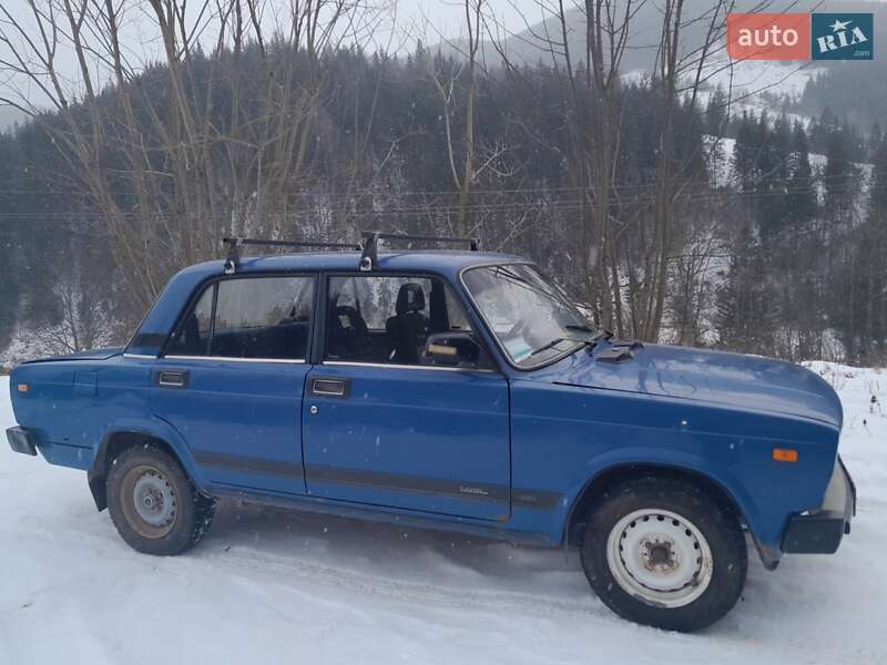 Седан ВАЗ / Lada 2105 1991 в Верховине