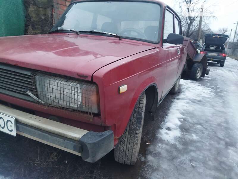 Седан ВАЗ / Lada 2105 1995 в Дергачах