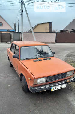 Седан ВАЗ / Lada 2105 1981 в Броварах