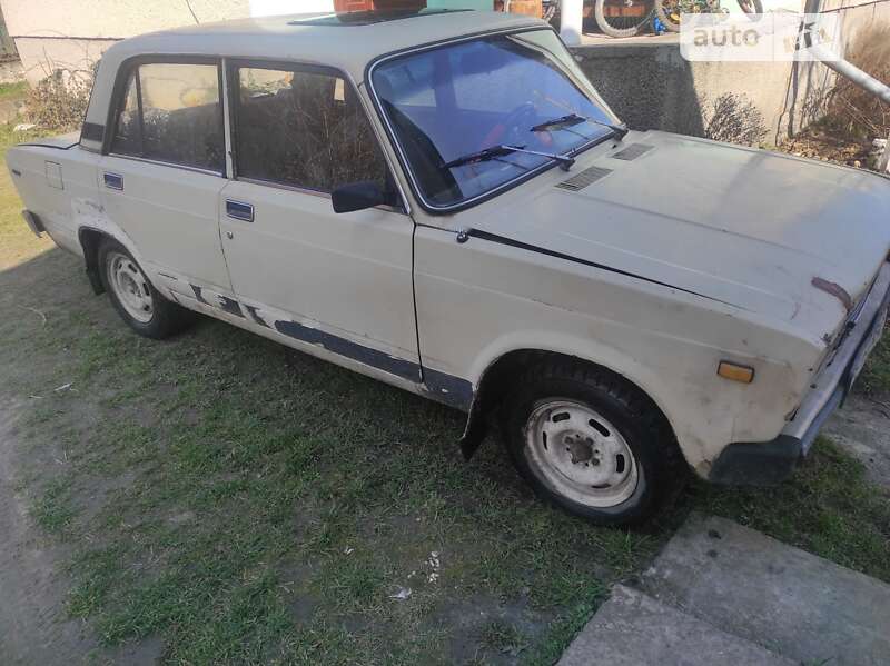 Седан ВАЗ / Lada 2105 1991 в Бродах