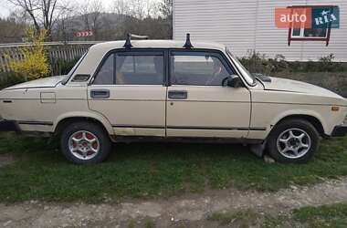 Седан ВАЗ / Lada 2105 1983 в Путилі