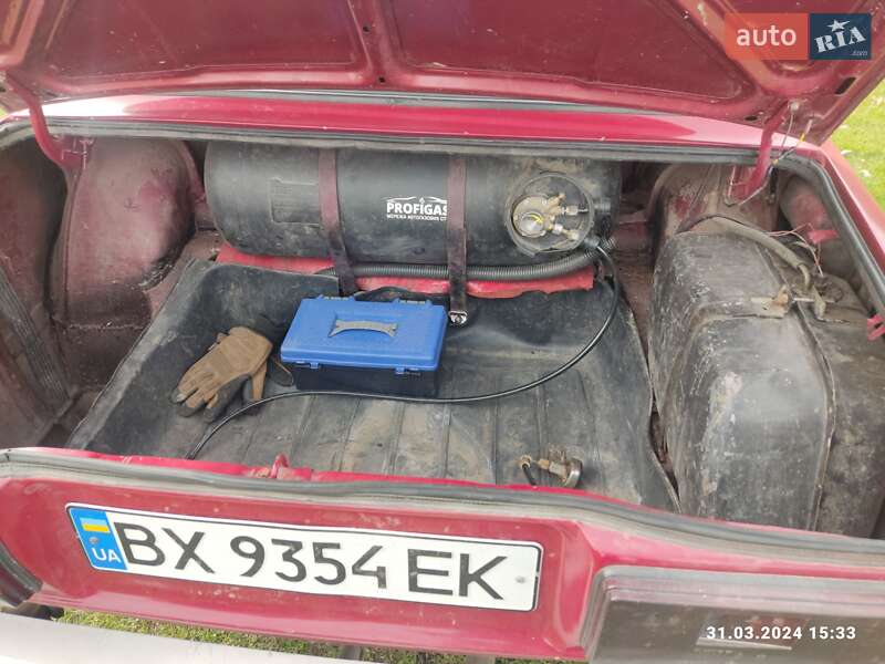 Седан ВАЗ / Lada 2105 1996 в Хмельницком