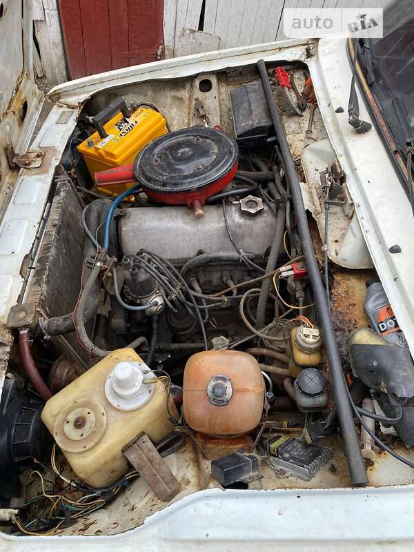 Седан ВАЗ / Lada 2105 1991 в Пулинах фото 3 Седан ВАЗ / Lada 2105 1991 в Пулинах