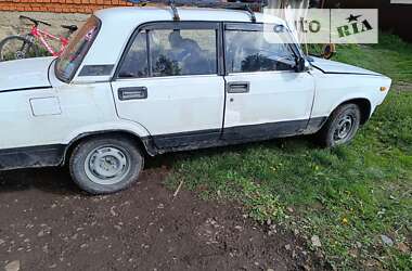 Седан ВАЗ / Lada 2105 1984 в Ивано-Франковске
