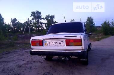 Седан ВАЗ / Lada 2105 1987 в Горішніх Плавнях