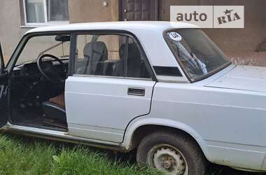 Седан ВАЗ / Lada 2105 1999 в Мукачевому