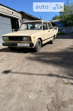 Седан ВАЗ / Lada 2105 1990 в Кролевці