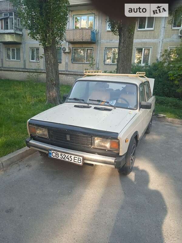 Седан ВАЗ / Lada 2105 1995 в Києві