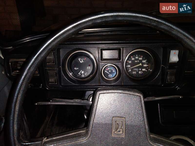 Седан ВАЗ / Lada 2105 1991 в Александрие