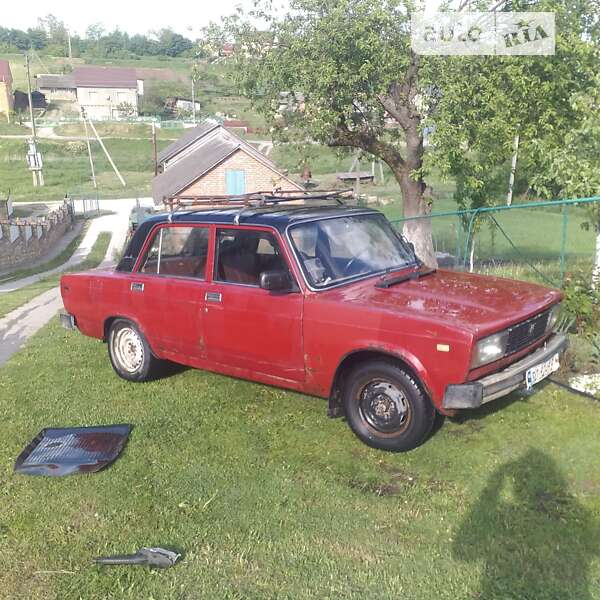 Седан ВАЗ / Lada 2105 1984 в Підгайцях