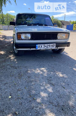 Седан ВАЗ / Lada 2105 1994 в Смілі