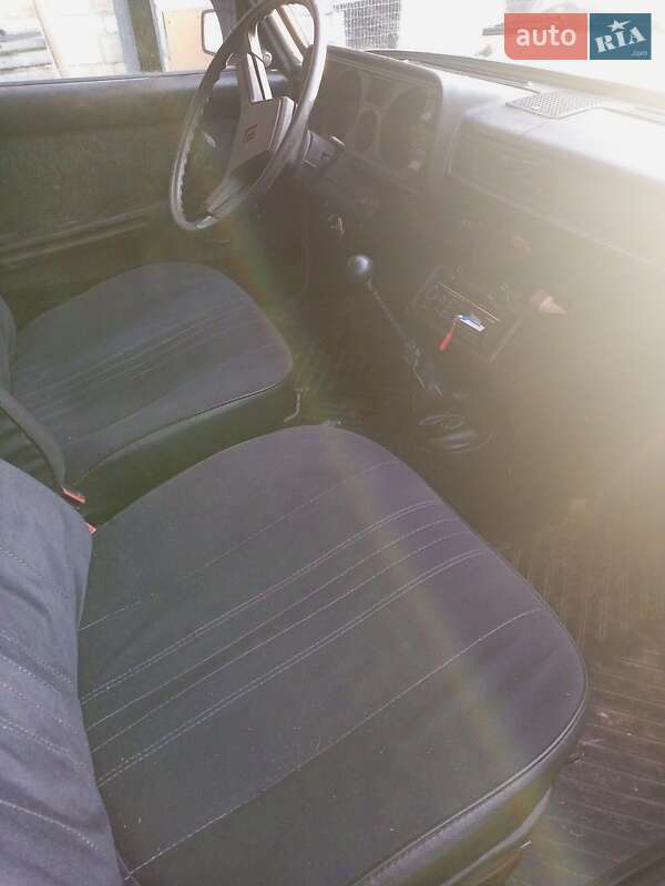 Седан ВАЗ / Lada 2105 1995 в Фастові фото 8 Седан ВАЗ / Lada 2105 1995 в Фастові