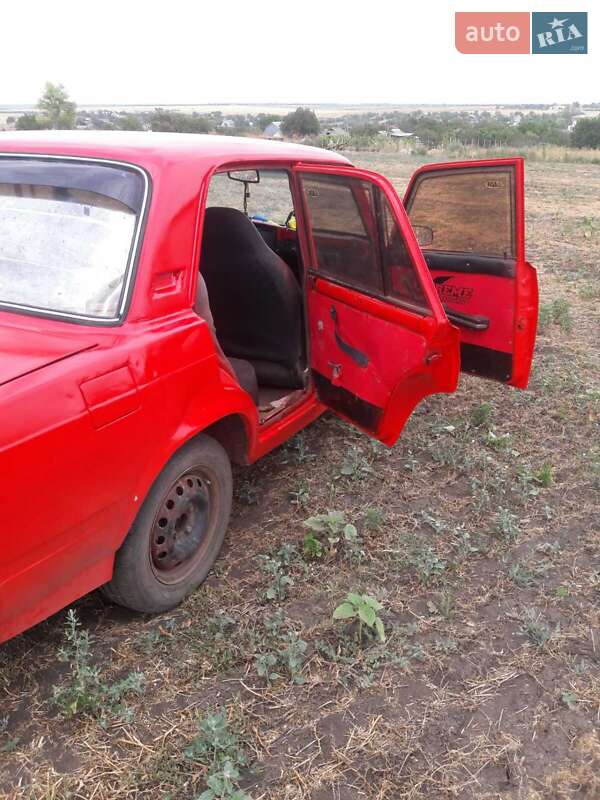 Седан ВАЗ / Lada 2105 1986 в Раздельной