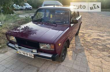 Седан ВАЗ / Lada 2105 1983 в Валках