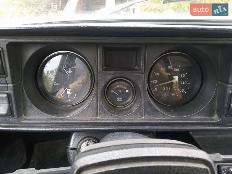Седан ВАЗ / Lada 2105 1992 в Івано-Франківську