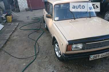 Седан ВАЗ / Lada 2105 1995 в Житомире