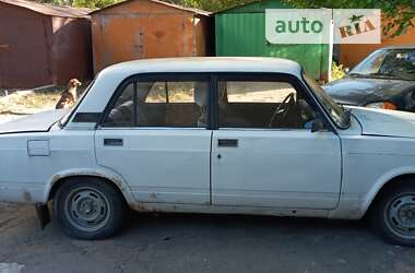 Седан ВАЗ / Lada 2105 1981 в Кропивницком