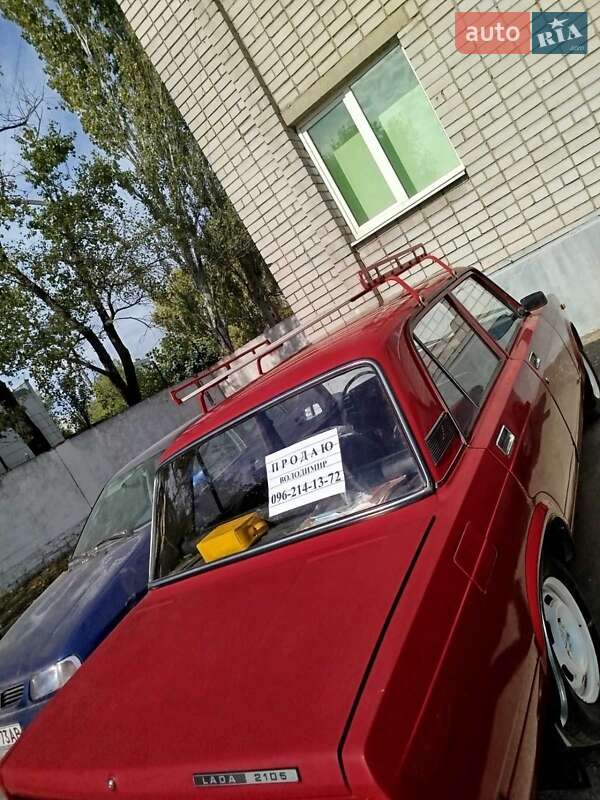 Седан ВАЗ / Lada 2105 1983 в Днепре