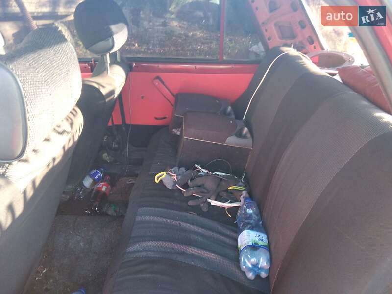 Седан ВАЗ / Lada 2105 1991 в Щирце фото 11 Седан ВАЗ / Lada 2105 1991 в Щирце