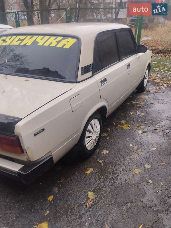 Седан ВАЗ / Lada 2105 1995 в Кривом Роге