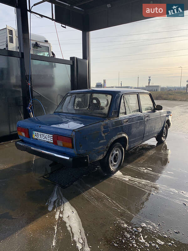 Седан ВАЗ / Lada 2105 1992 в Одессе