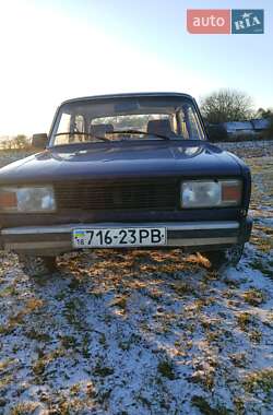 Седан ВАЗ / Lada 2105 1999 в Демидовке