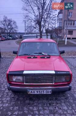 Седан ВАЗ / Lada 2105 1983 в Харькове