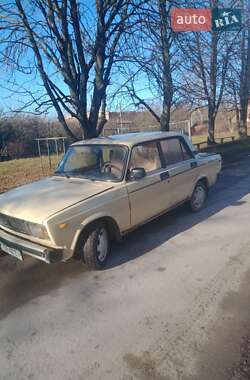 Седан ВАЗ / Lada 2105 1987 в Кременці