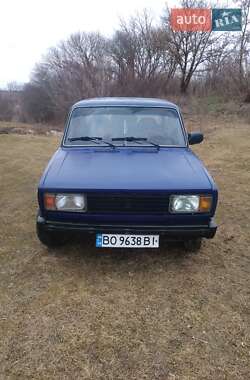 Седан ВАЗ / Lada 2105 1990 в Волочиске