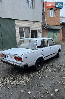 Седан ВАЗ / Lada 2105 1987 в Виннице